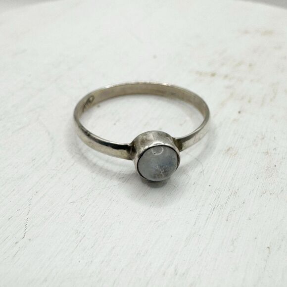 Sterling Silver Moonstone Ring Dainty Cabochon Boho Size 7 Natural Stone Jewelry - Picture 5 of 11